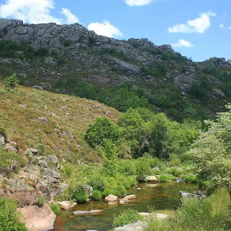 Casa Da Rocha Holiday home *